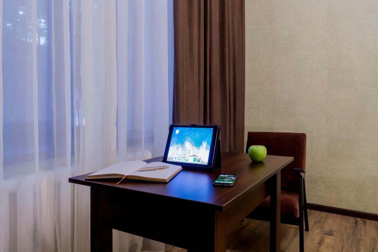 Apartment Vechnye Tsennosti 敖德萨 外观 照片